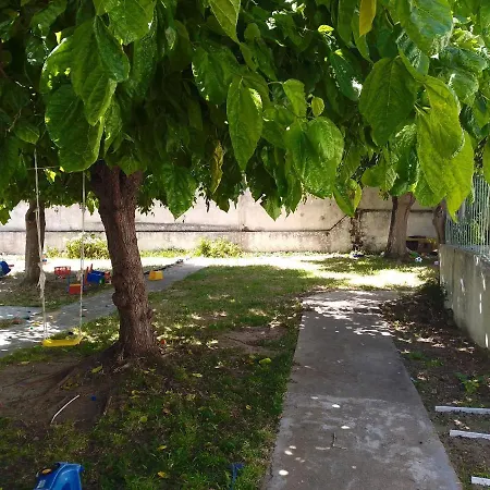 Local, Cantinho Casa de hóspedes